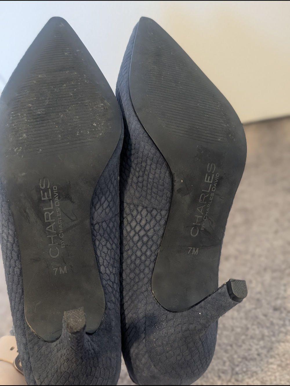 Charles By Charles David Textured Navy Pointed-Toe Pumps - Picture 3 of 3